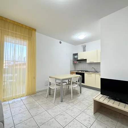 Apartment Tiepolo 9 Family - Carraro Immobiliare Lido di Jesolo